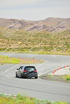 media/May-04-2024-Team Topak Racing (Sat) [[1dff1aa745]]/Advanced/Session 3/